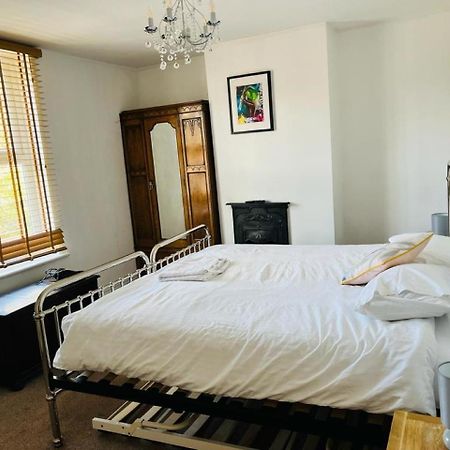 Bodhi Tree Cottage - Grove Road Cottages 스트렛포드-어폰-에이본 외부 사진