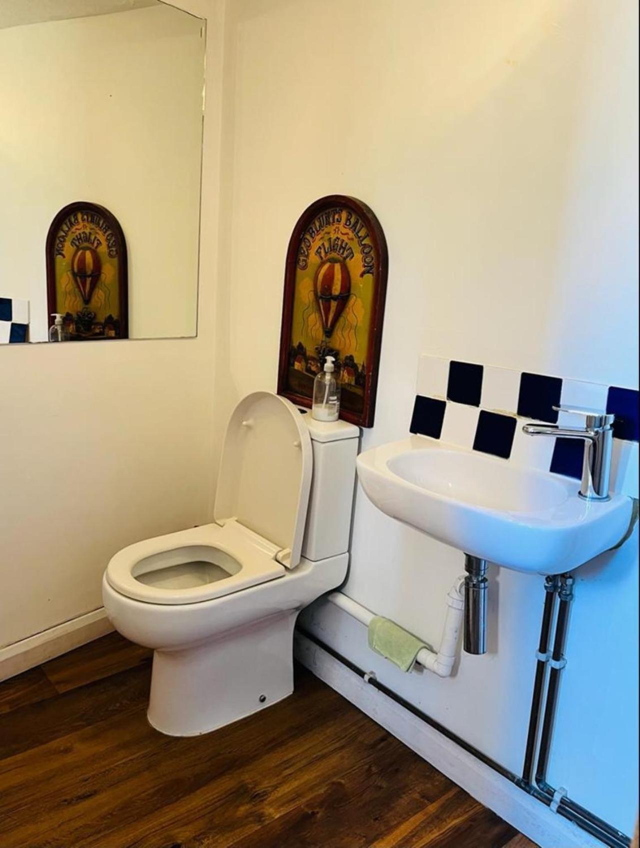 Bodhi Tree Cottage - Grove Road Cottages 스트렛포드-어폰-에이본 외부 사진